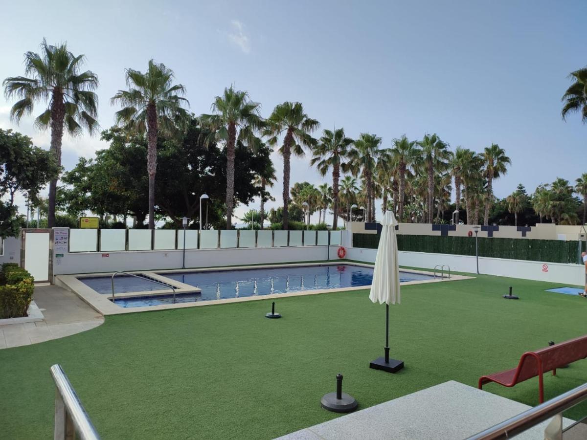 Vila Marina Vm Оропеса дел Мар Екстериор снимка