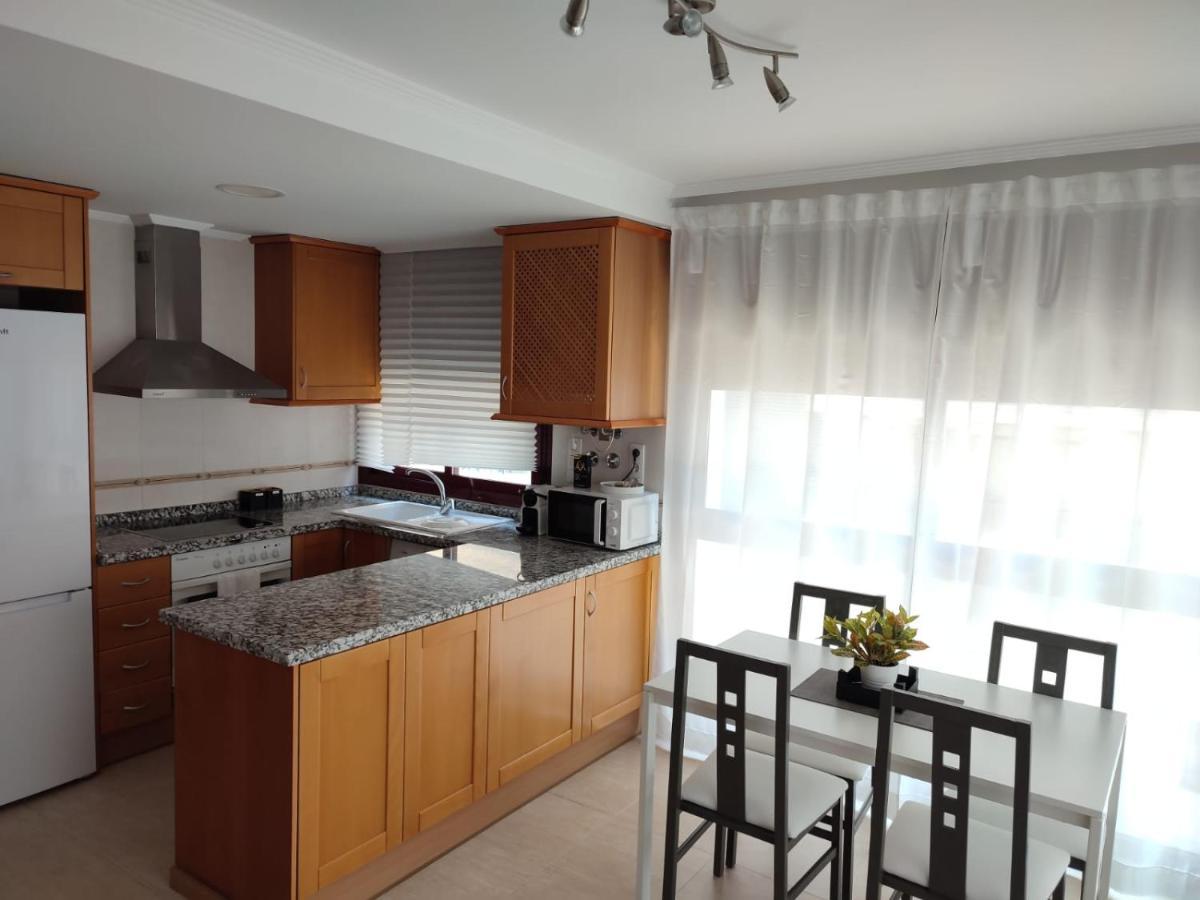 Vila Marina Vm Оропеса дел Мар Екстериор снимка